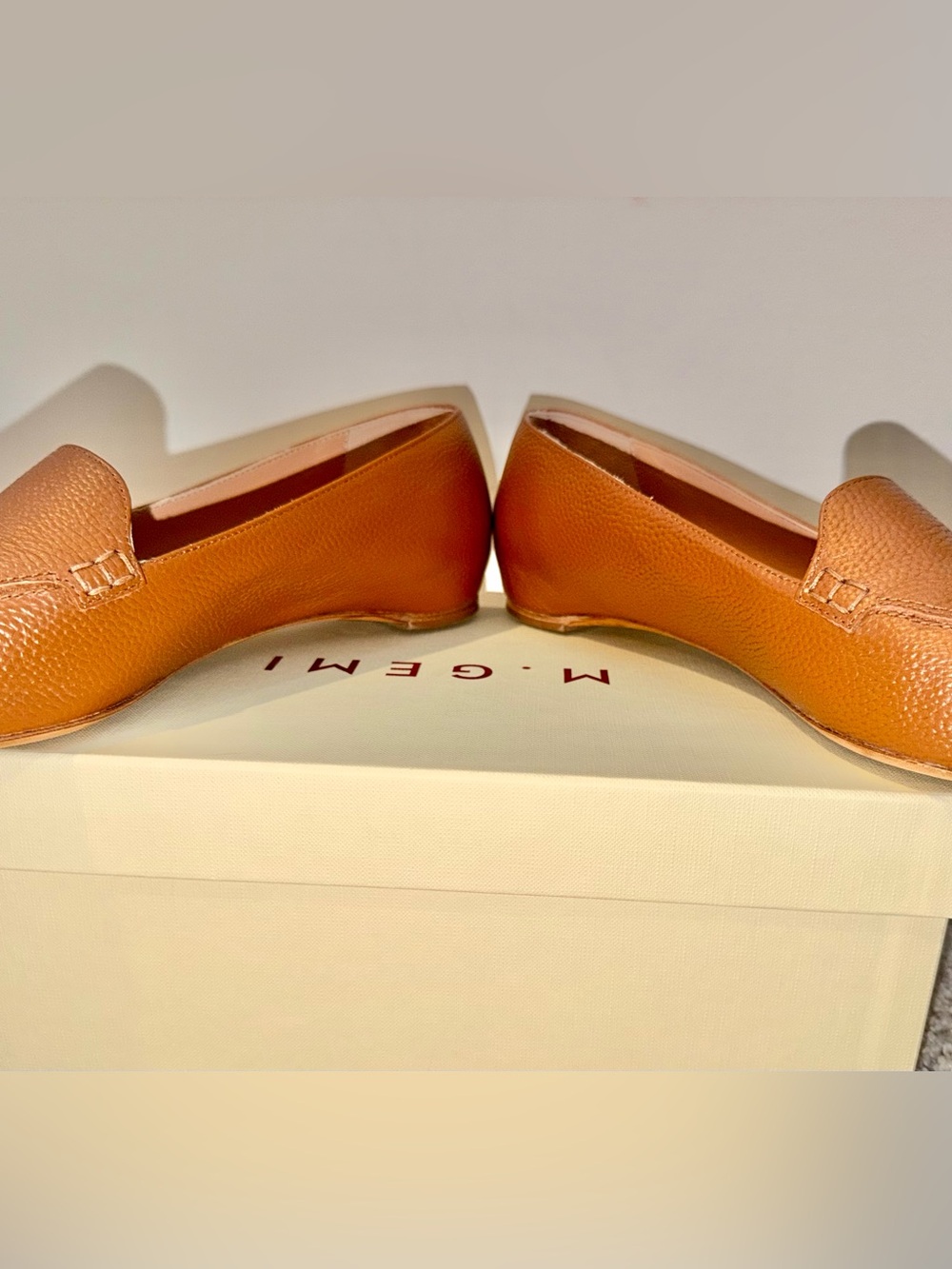 M. GEMI “The Gia” in Tan Tumbled Leather, W10 - Picture 6 of 16